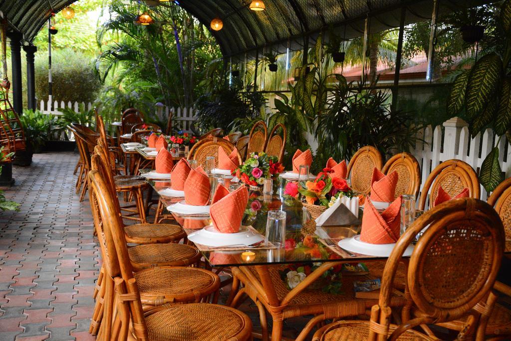 טרינקומאלה Jkab Park Hotel מראה חיצוני תמונה