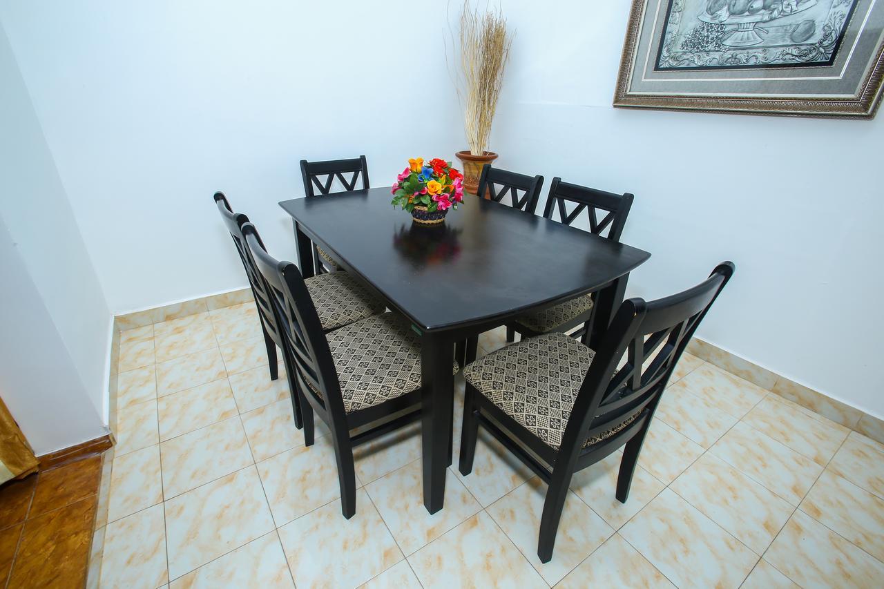 טרינקומאלה Jkab Park Hotel מראה חיצוני תמונה